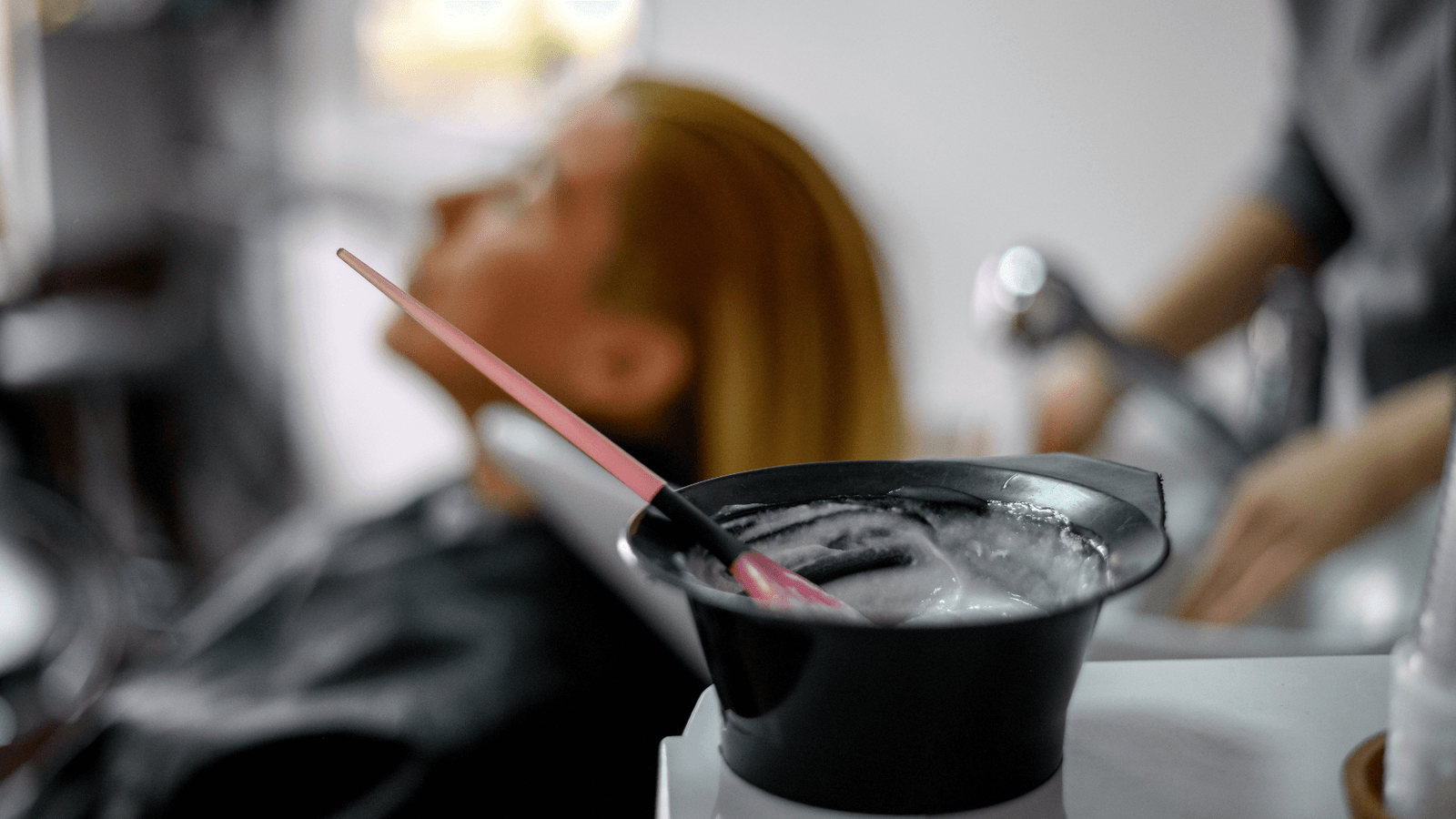 11 Customer Retention Strategies for Hair Salons That Keep Clients Coming Back